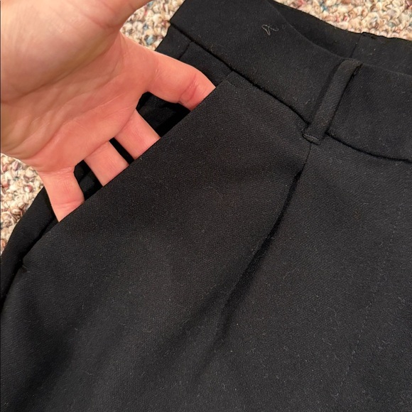 Old Navy Taylor Wide Leg Dress Trouser Size Medium (Full Length) - Picture 4 of 8